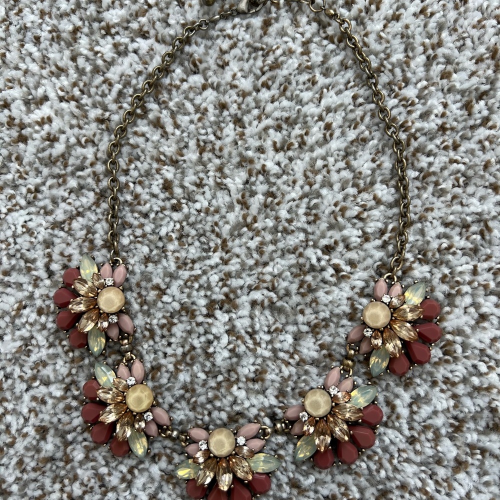 Floral Statement Necklace in Gold and Mauve